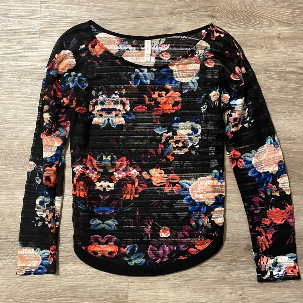 Floral top from Xhilaration line from Target, size Medium